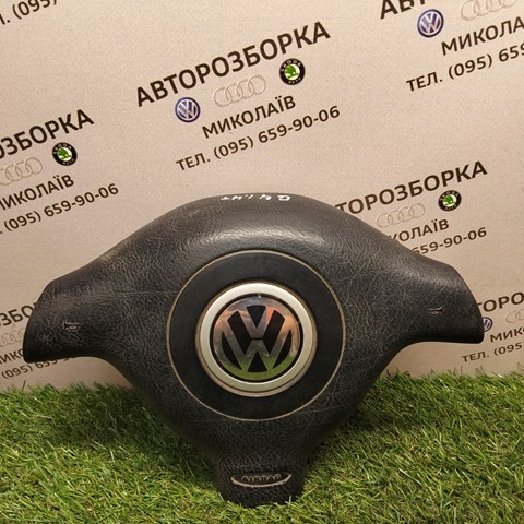 Airbag в мультируль 3B0880201L VAG