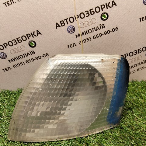 Поворотник лівий 3B0953049C VAG