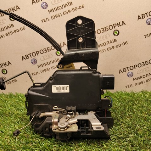 Замок двері правої передньої 3B1837016AD VAG
