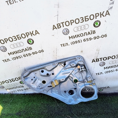 Механізм стеклопод'емника двері задньої, лівої 3B5839755C VAG