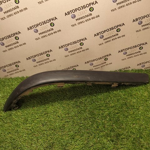 Молдинг заднього бампера, правий 3B9807792B VAG