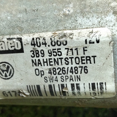 Двигун склоочисника заднього скла 3B9955711F VAG