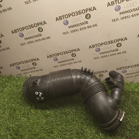 Головний патрубок витратоміра повітря (черепаха) 3C0129654 VAG