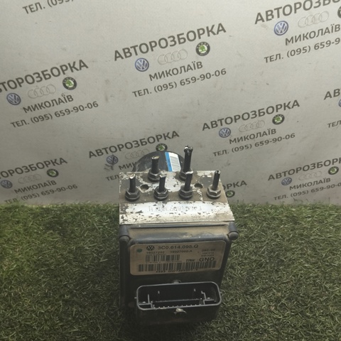 Блок управління АБС (ABS) 3C0614095Q VAG