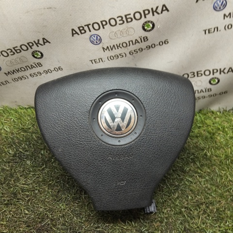 Подушка в кермі 3C0880201AG VAG