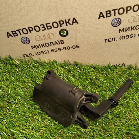Мотор заслінки печі 3C0907511 VAG