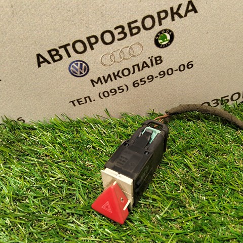 Аварійна кнопка 3C0953509 VAG