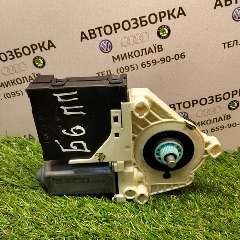 Механізм склопідіймача двері передньої, правої 3C1837462L VAG