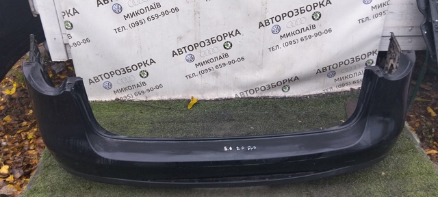 Бампер задній 3C9807421 VAG