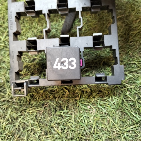 Реле покажчиків поворотів 3D0951253A VAG