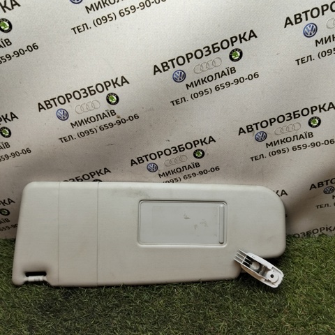 Козирок 3T0857551B VAG