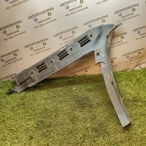 Направляюча заднього бампера, ліва 3U5807393 VAG