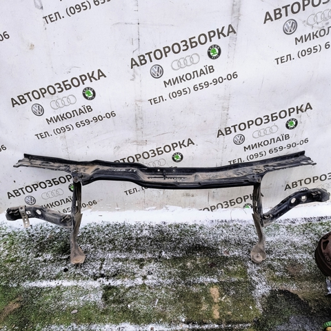 Рамка радіатора верхня 4A0805591A VAG
