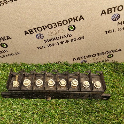 Реле запобіжників 4A0941822 VAG