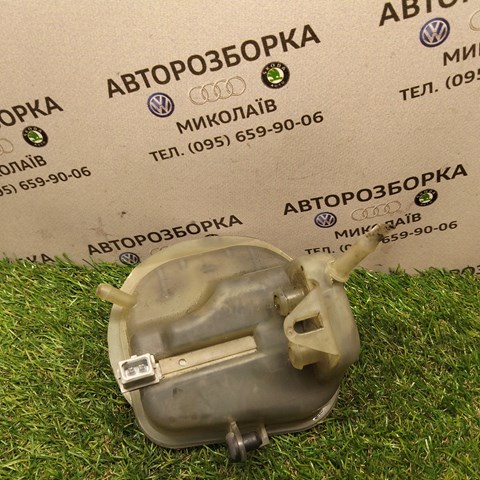 Бачок ГГЦ 4B0611301E VAG