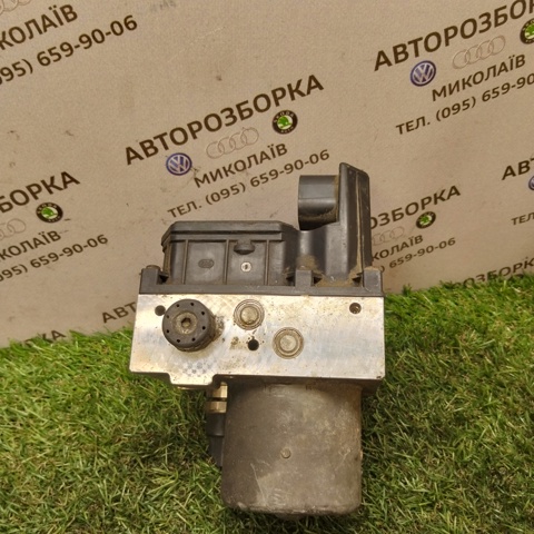 Блок управління АБС (ABS) 4B0614517H VAG