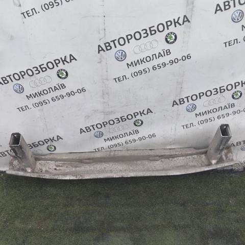 Кронштейн підсилювача заднього бампера 4B0807331H VAG