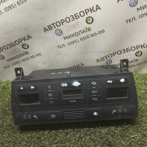 Блок управління режимів опалення / кондиціонування 4B0820043AB VAG