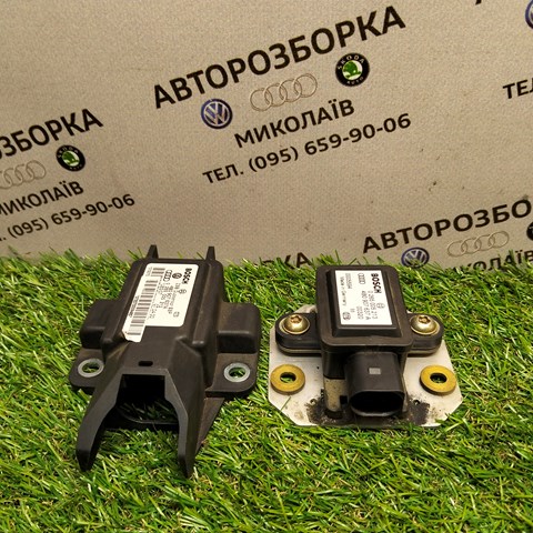 Датчик поперечного прискорення (ESP) 4B0907637A VAG