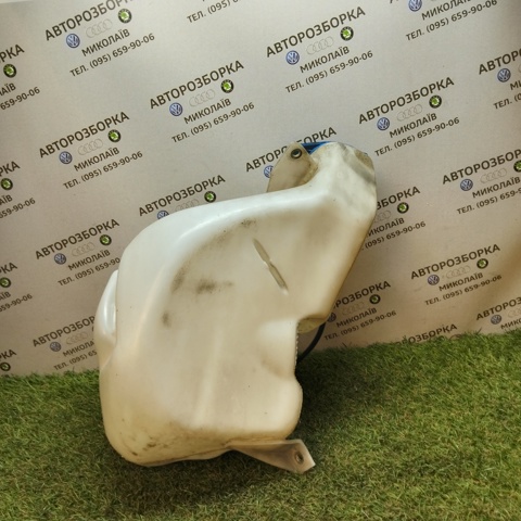 Бачок омивайки 4B0955453 VAG