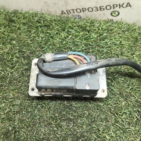 Реле обігрівача 4D0820521A VAG