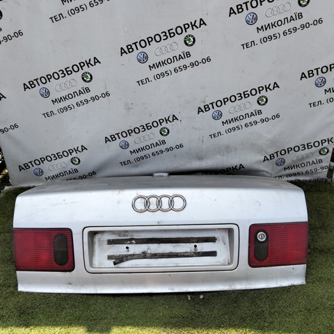 Кришка багажника кузова 4D0827023N VAG