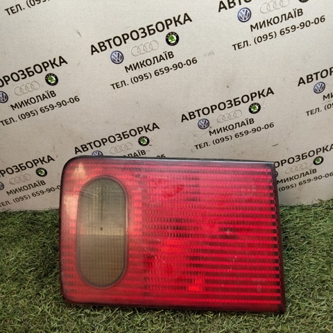 Стоп задній 4D0945093E VAG