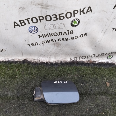 Лючок бензобака / паливного бака 4E0809857E VAG