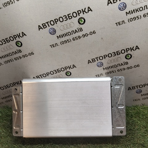 Підсилювач звуку аудіосистеми 4F0035223 VAG