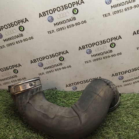 Трубка, що нагнітається 4F0145737G VAG