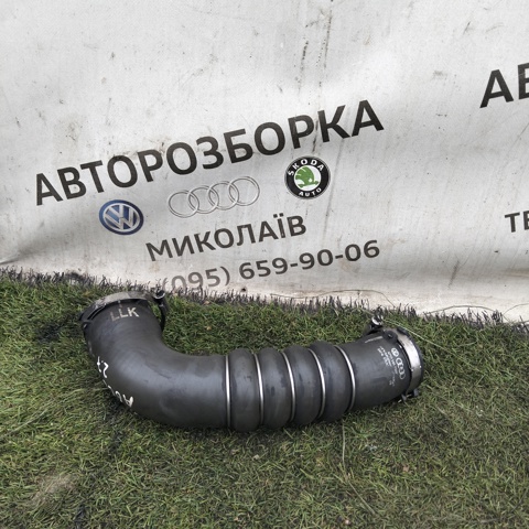 Шланг/патрубок интеркуллера 4F0145738F VAG