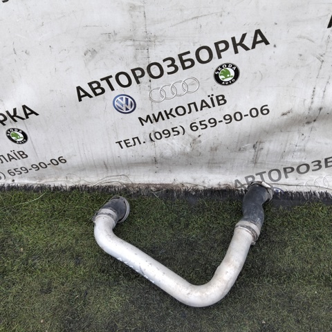 Трубка, що нагнітається 4F0145980 VAG