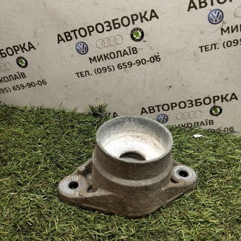 Опора амортизатора Audi A4 B6