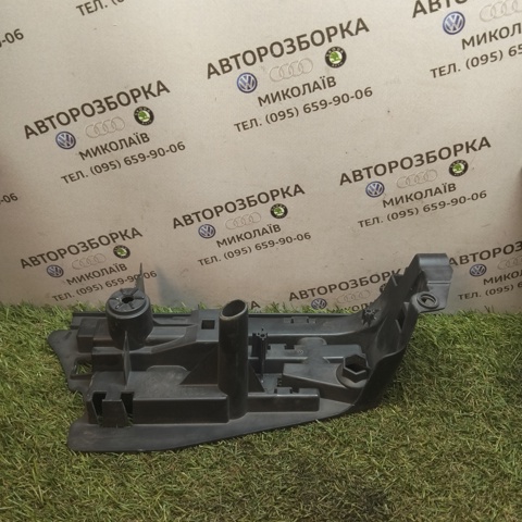 Скринька для інструментів 4F5012111 VAG