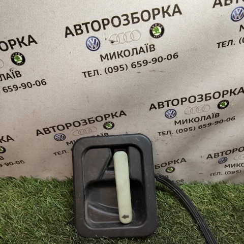 Ручка закриття кришки багажника внутрішня 4F5867969B VAG