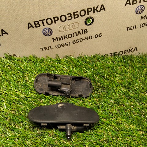 Сопло омивача лобового скла 4L0955988C VAG