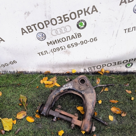 Важіль передньої підвіски верхній, правий 54401H1150 HYUNDAI