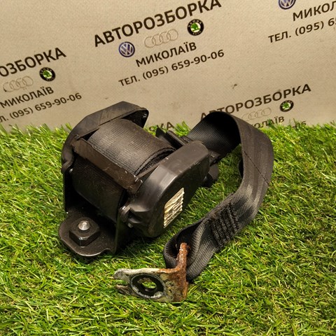 Пасок безпеки задній лівий 561857805 VAG