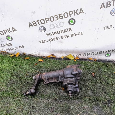 Управління рульове (механізм рульового управління, редуктор кутовий) Хендай Терракан