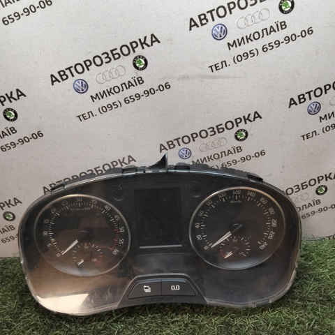 щиток приладу 5J0920841D VAG