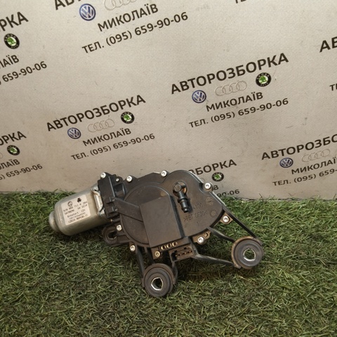 Двигун склоочисника заднього скла 5J9955711A VAG