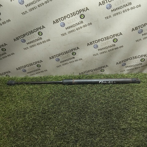Амортизатор багажника правий 5M0827550A VAG