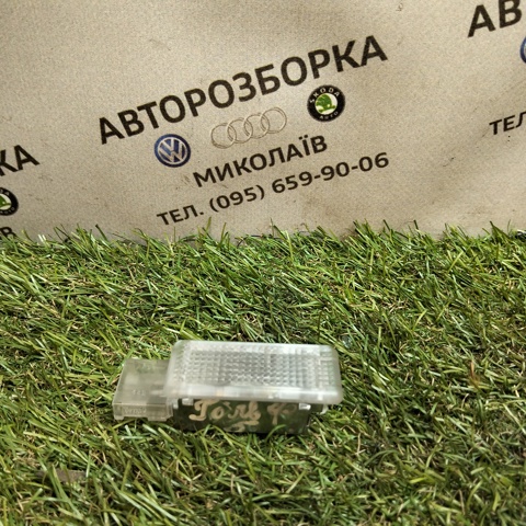 Підсвічування багажника 6L0947415 VAG