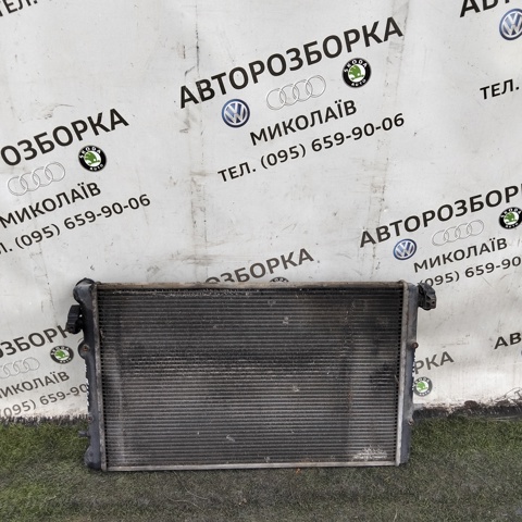 Радіатор охолодження 6Q0121253M VAG