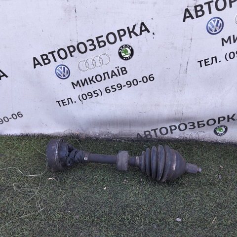 Привід передній лівий 6Q0407271 VAG
