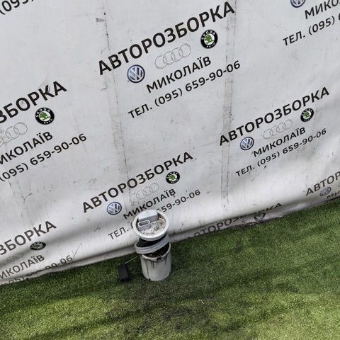 Модуль паливного насосу, з датчиком рівня палива 6Q0919050 VAG