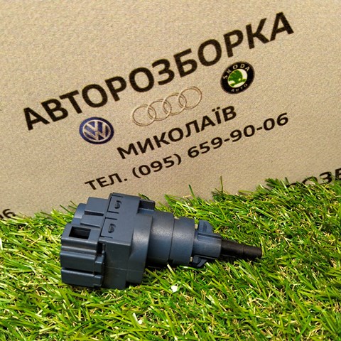 Датчик включення зчеплення 6Q0927189 VAG