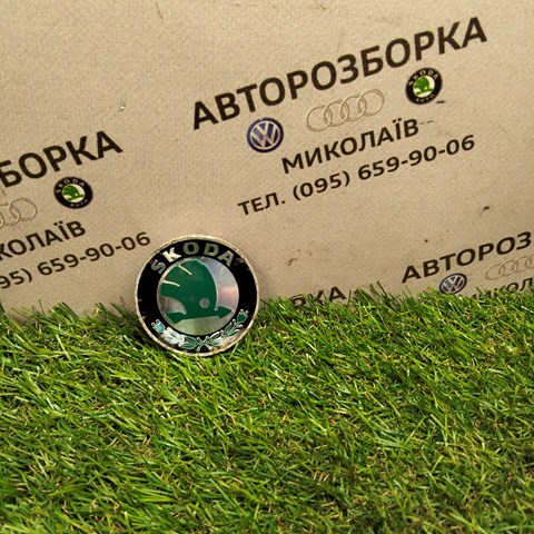 Ковпаки на колеса 6U0601151L VAG