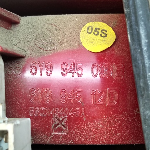 Ліхтар задній правий 6Y9945096E VAG