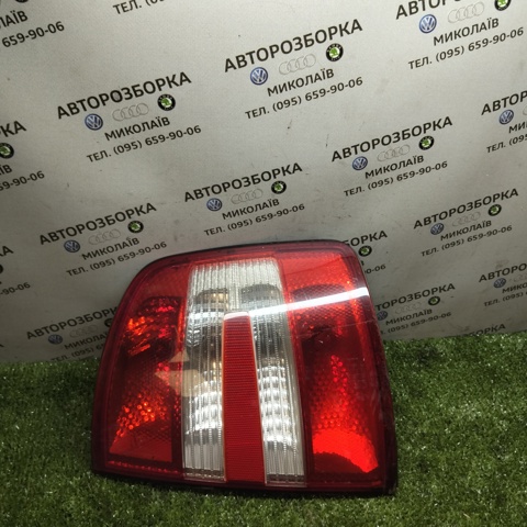 Задні ліхтарі 6Y9945096E VAG